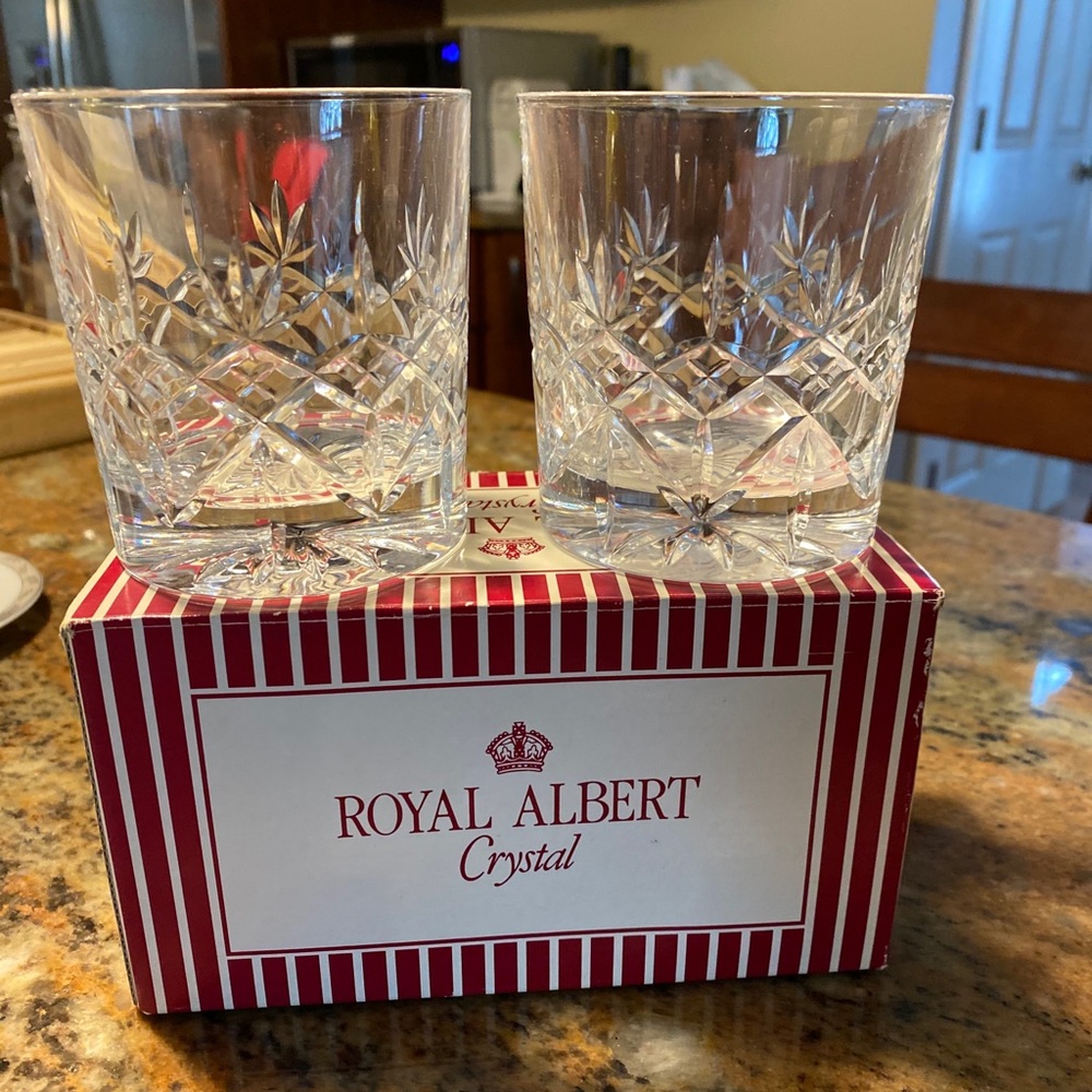 Set of two Royal AlbertCrystal glasses